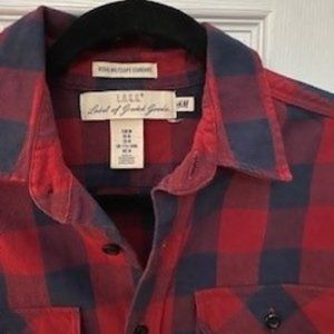 Red Plaid H&M Men's Shirt (Size M)
